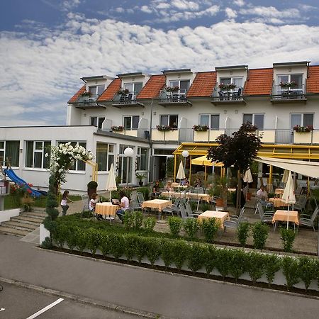 Hotel & Restaurant Seehof Podersdorf am See Bagian luar foto