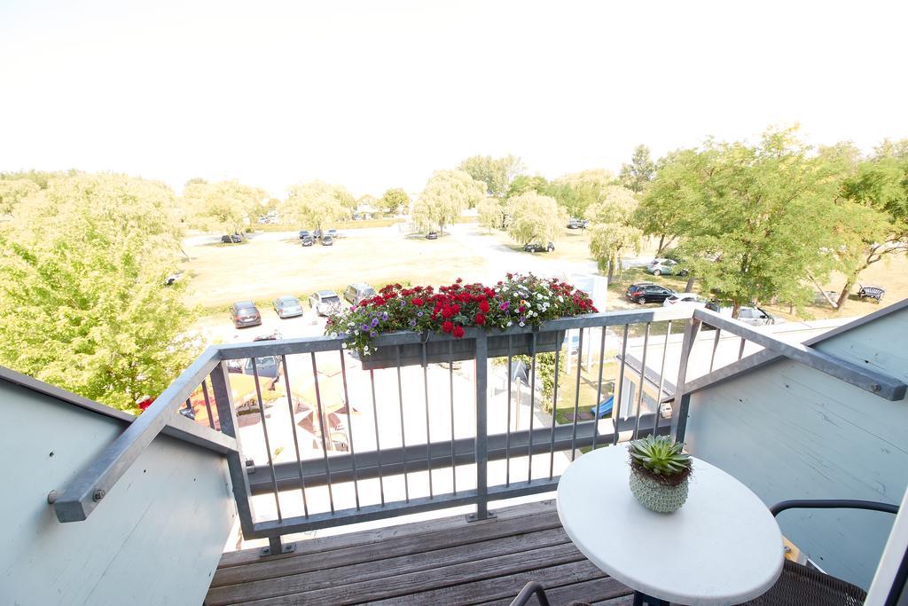 Hotel & Restaurant Seehof Podersdorf am See Bagian luar foto